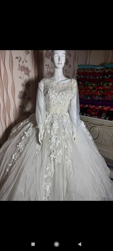 Свадебные платья: Свадебное платье, One size, Б/у — 12