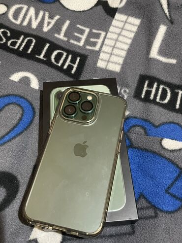 Apple iPhone: IPhone 13 Pro, Б/у, 128 ГБ, Alpine Green, Чехол, Кабель, Коробка, 80 %