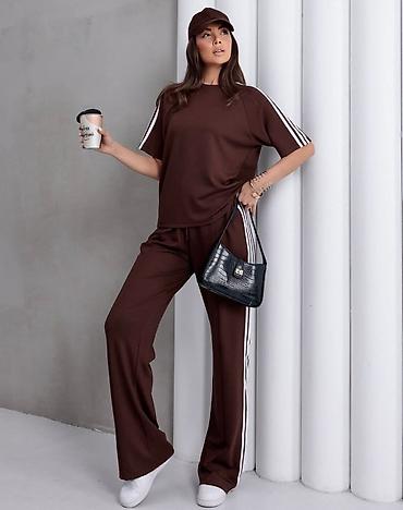 dinara: 05. Komplet trenerka
Uvoz Turska
S M L XL
Cena : 3.700 dinara H — 1