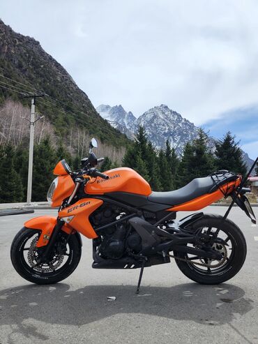спортивные мотоциклы: Классический мотоцикл Kawasaki, 650 куб. см, Бензин, Взрослый, Б/у