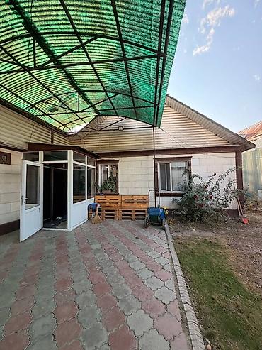 Үйлөрдү сатуу: 3 бөлмө, 150 м², 7 соток, Бишкек, Жумушчу Шаарча Кыймылсыз мүлк агенттиги — 3
