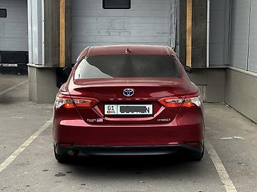 byd xan: Toyota Camry: 2020 г., 2.5 л, Вариатор, Гибрид, Седан — 5