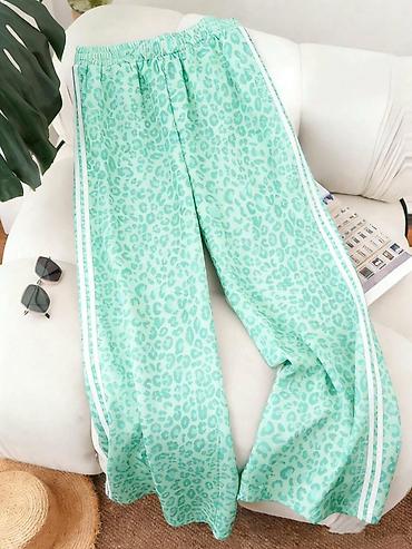 Pantalone: Ženske široke pantalone sa leopard printom - Kroj: široke nogavice — 4