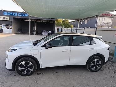 li auto: Changan Qiyuan Q05: 2026 г., Электромобиль, Кроссовер — 4