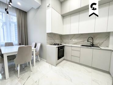 Долгосрочная аренда квартир: 3 комнаты — 4