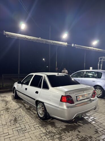 бишкек нексия 2010: Daewoo Nexia: 2011 г., 1.6 л, Механика, Бензин, Седан