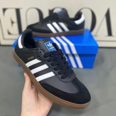 adidas gazelle бишкек: Samba, 38 размер. Цена 2000 сом