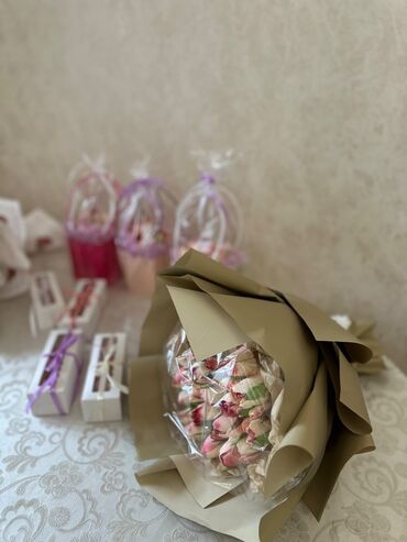 Sifarişlə əl işləri: Zefirden hazirlanan yumusaq dadli zerersiz lyeli gul buketleri — 6