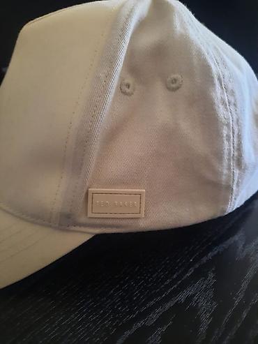 kepka: Original Ted Baker beysbol papağı Öz giyməti 190 azn, heç taxəlmayıb — 2