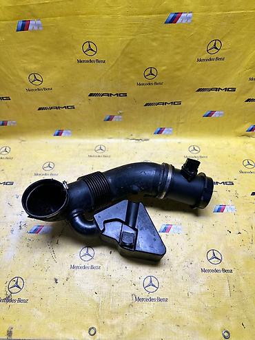 Другие детали для мотора: Расходомер воздуха BMW x5 объем 4.4 Датчик расходомера, воздушная — 2