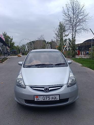 Honda: Honda Fit: 2004 г., 1.3 л, Вариатор, Бензин, Хэтчбэк — 9