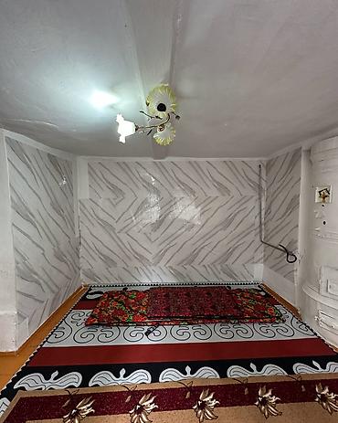 санузла: ✨ Продаётся дом в с. Сокулук ✨ 🏡 Характеристики: • Участок – 11,19 — 8