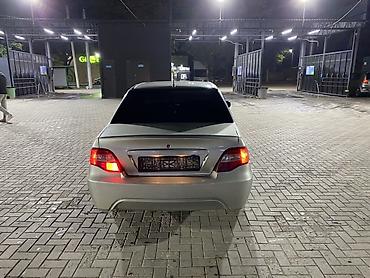 Daewoo Nexia: 2008 г., 1.5 л, Механика, Бензин, Седан