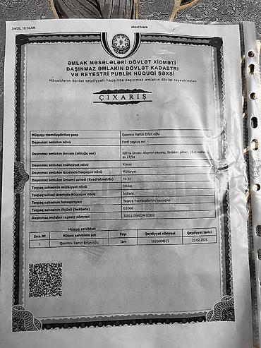 Köhnə tikili: Ev Xirdalanda tam merkezde yerlesir,2 ve 9 sayli mektebin tam — 9