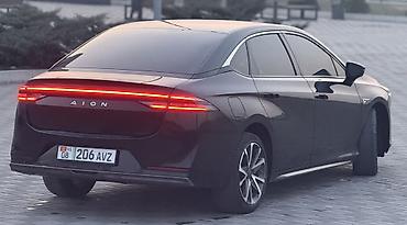 GAC: Gac Aion S Plus Год: 2022 Цвет: черный на черном Комплектация — 11