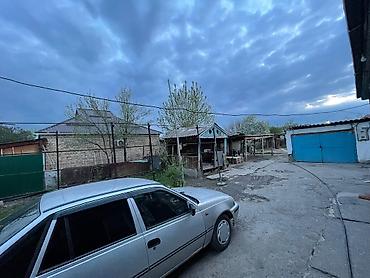 Продажа коттеджей и домов: Продаётся дом в Сокулуке Улица Токтогула 7 комнат все есть кроме душа at lalafo.kg — 4 Продажа коттеджей и домов: Продаётся дом в Сокулуке Улица Токтогула 7 комнат все есть кроме душа — 4