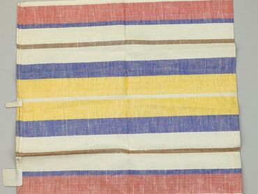 Tekstylia: Obrus 45 x 100, kolor - Kolorowy, stan - Dobry