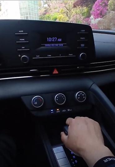 jeely coolray: Hyundai Avante: 2021 г., 1.6 л, Автомат, Газ, Седан — 10