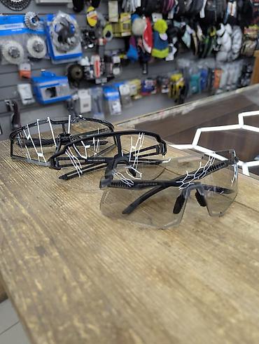 Маски, очки: Очки спортивные. Подходят для активных видов спорта (бег, велосипед) — 26