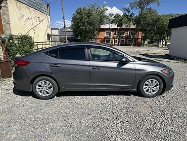385 55: Hyundai Elantra: 2018 г., 2 л, Типтроник, Бензин, Седан — 5