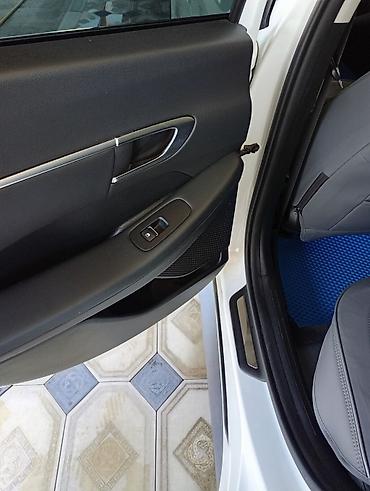 Hyundai: Hyundai Sonata: 2019 г., 2 л, Газ, Седан — 14