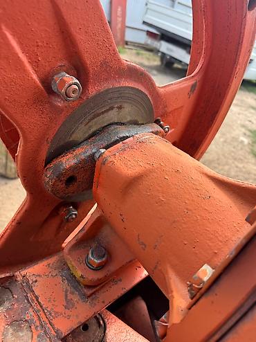 Тюковые пресс-подборщики: Продаю Пресс Подборщик Кыргызстан. Привозные из Европы информацию по — 26