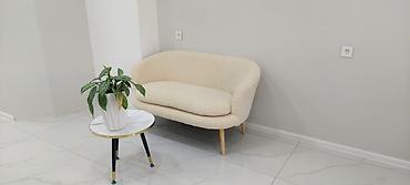 стол в кабинет: Gözəllik studiyası interyer mebeli dəsti - Resepsiyon stolu: Ağ — 4