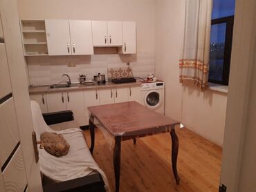 Uzunmüddətli kirayə evlər: 100 kv. m, 3 otaqlı — 9