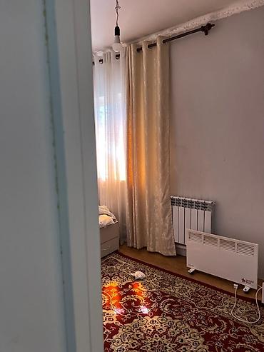 алтын казык жилмассив канат: 6 комнат и более, 180 м², 4 соток, Бишкек, Ак-Тилек ж/м Собственник — 8
