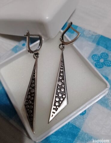 muške minđuše: Earrings