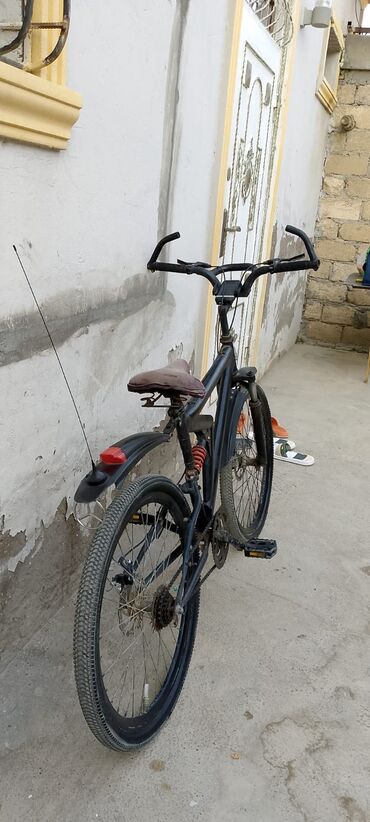 velasbetler: İşlənmiş Şəhər velosipedi Stels, 28", sürətlərin sayı: 32, Ünvandan götürmə