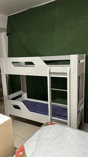 bunk bed: Двухъярусная детская кровать с лестницей - Конструкция: два спальных — 3