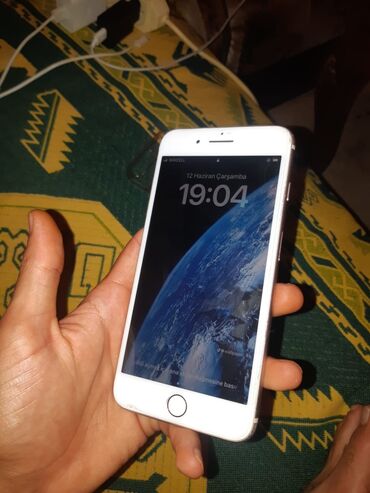 apple 5: IPhone 8 Plus, 64 ГБ, Rose Gold, Отпечаток пальца