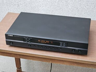 Pojačala i prijemnici: Yamaha TX-497 – AM/FM stereo tjuner - Linijski hi‑fi tjuner iz serije — 6