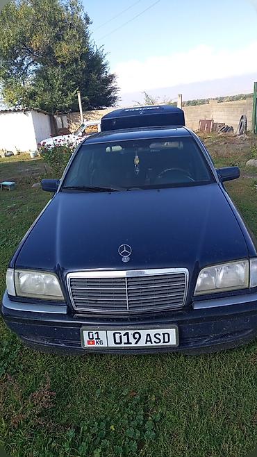 короткий спринтер: Mercedes-Benz C-Class: 1994 г., 1.8 л, Автомат, Бензин, Седан — 1