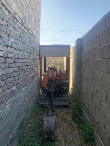 Экскаваторы: Экскаватор, Гусеничный — 5