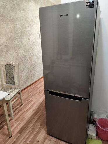 продажа морозильная камера: Холодильник Samsung, Двухкамерный, No frost, 65 * 178 * 67