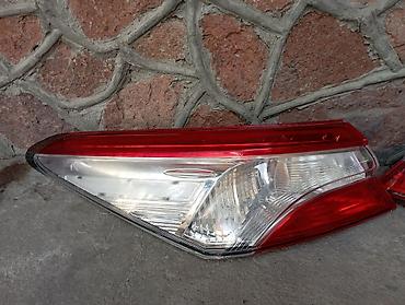 Задние фонари (левый и правый) для автомобиля Toyota Camry V70