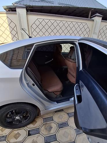 prius 30: Toyota Prius: 2014 г., Автомат, Гибрид, Хэтчбэк — 3