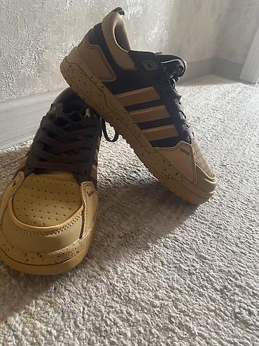 адидас кроссовки цена: Кроссовки Adidas Route 318 - Модель: Route 318 (маркировка на язычке — 3