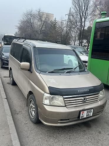 Honda: Honda Stepwgn: 2002 г., Минивэн — 5