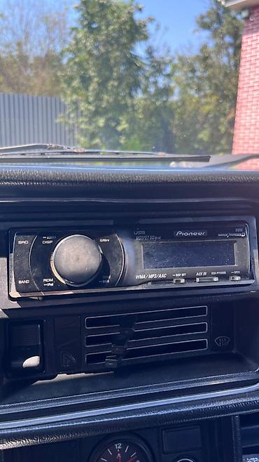 pioneer dvh 735 av: Avtomobil üçün audio sistem dəsti - Baş maqnitola: Pioneer (USB — 1