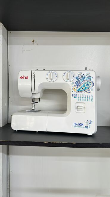 Промышленные швейные машинки: Швейная машина