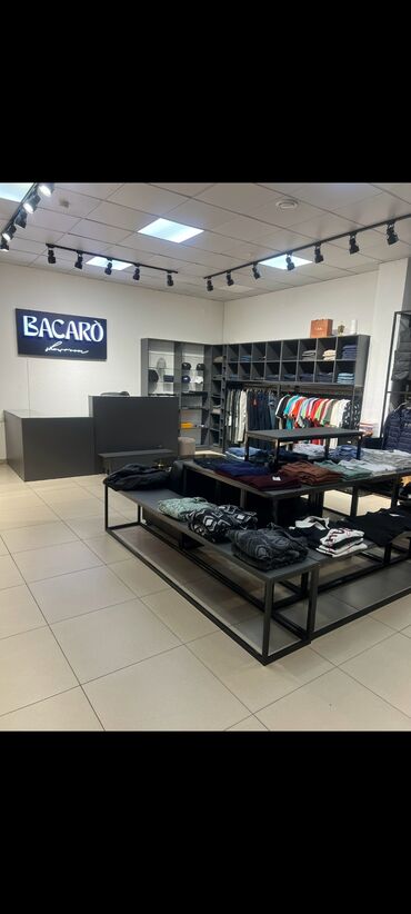 Бутики: Сдаю Boutique for lease, 55 м², Tash-Rabat Mall, With repair estate, Active lease business, With equipment lease