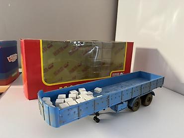 кыш: МАз-5205 бортовой полуприцеп модель 1:43 С мини кирпичами из гипса — 7