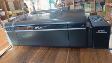 Printerlər: Printer L805 çox az istifade olunub yeniden heç sevilmir.cox yaxşı