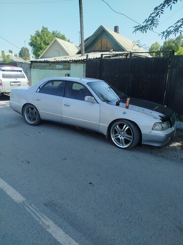 сиденья на эстиму: Toyota Majesta: 1992 г., Автомат