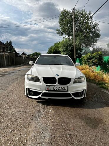 бмв e90: BMW 3 series: 2011 г., 0.2 - engine capacity л, Автомат, Бензин, Седан