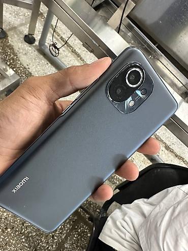 обмен на поко х3 про: Xiaomi, Mi 11, Б/у, 128 ГБ, цвет - Черный, 2 SIM — 2