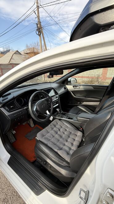 Hyundai: Hyundai Sonata: 2017 г., 2 л, Типтроник, Газ, Седан — 10